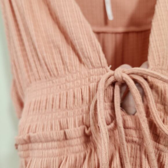 Free People  beach bound deep v-neck tie front peach tank top womans size medium - Picture 6 of 10